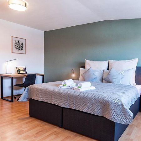 Grosszuegiges Apartment - Zentral - Kueche - Familienfreundlich Ерфурт Екстериор снимка